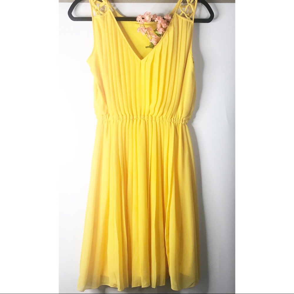 Jessica Simpson pleated hello sundress